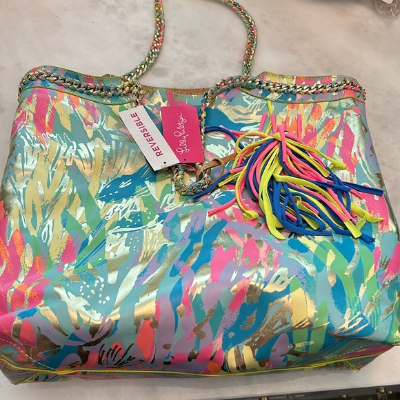 Lily Pulitzer reversible handbag - Picture 3 of 3